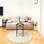 Cozy Apartment For Family Next To Wawel & Old Town