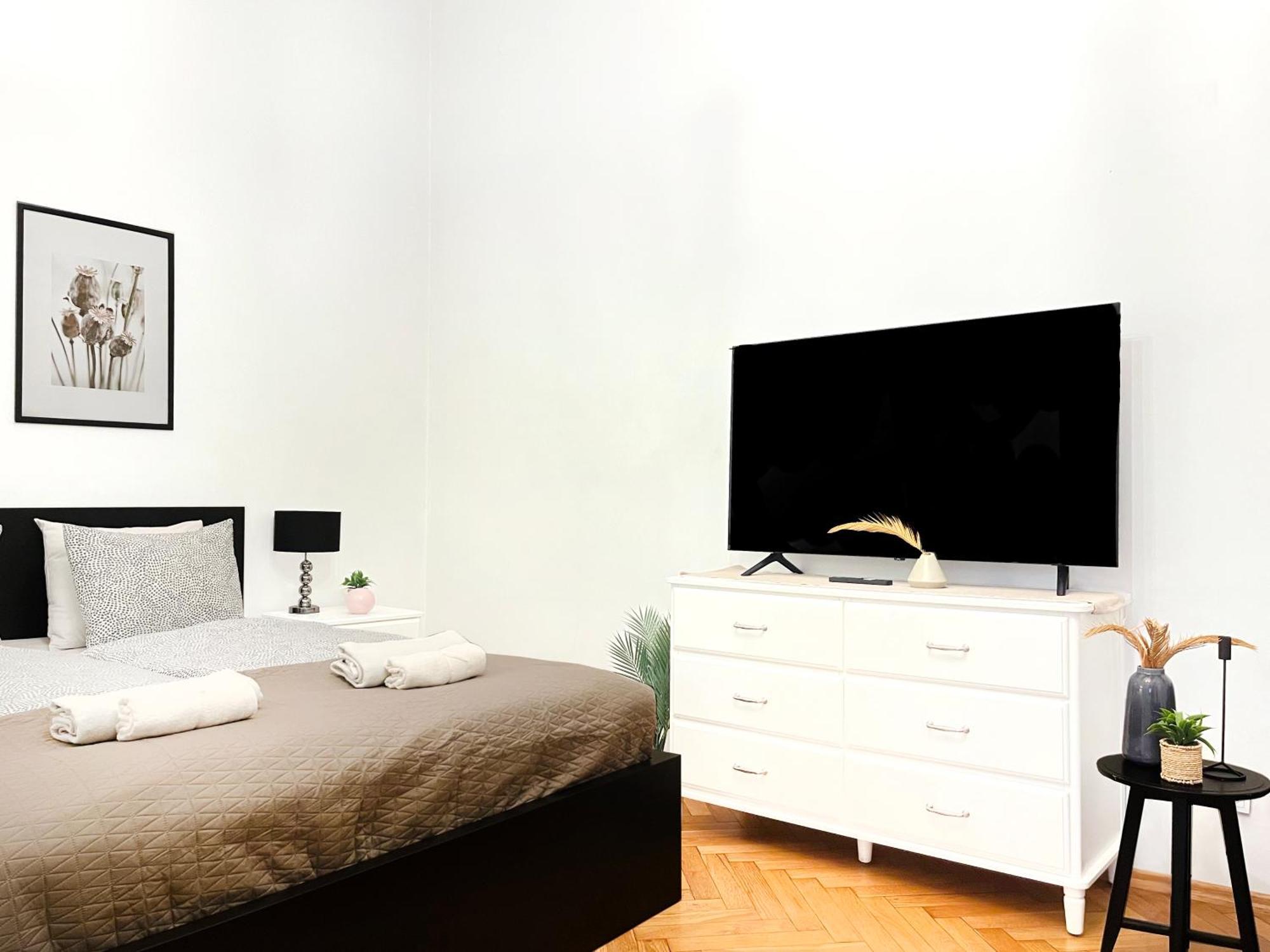 Cozy For Family Next To Wawel & Old Town Apartment Krakau