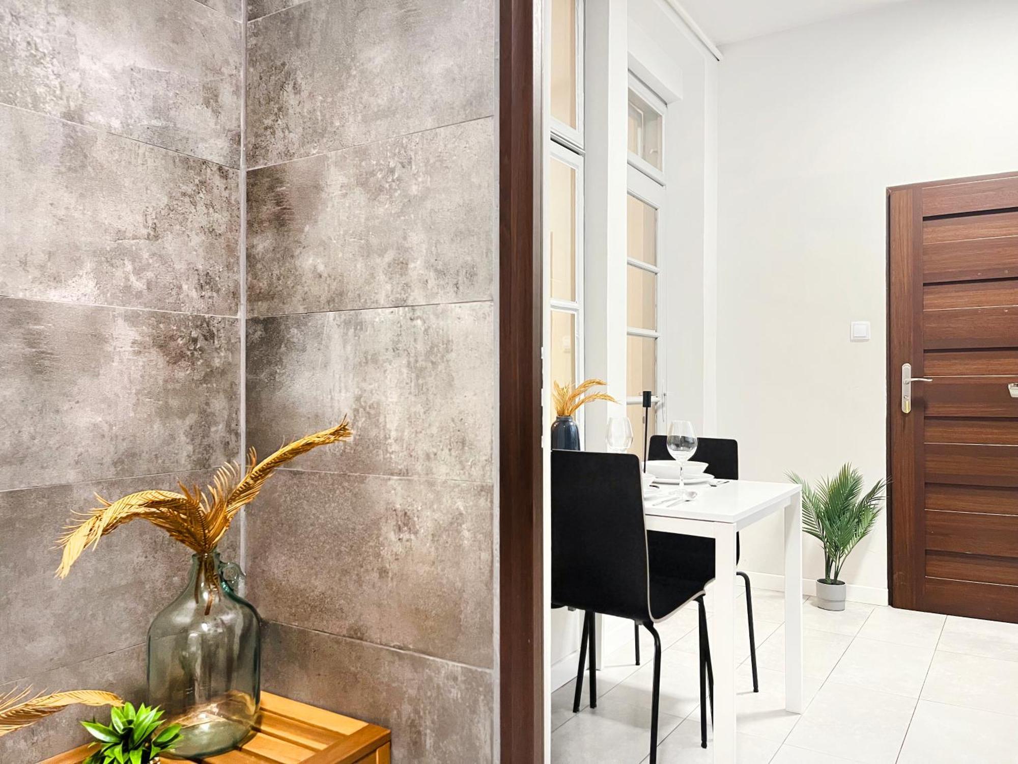 Cozy For Family Next To Wawel & Old Town Apartment